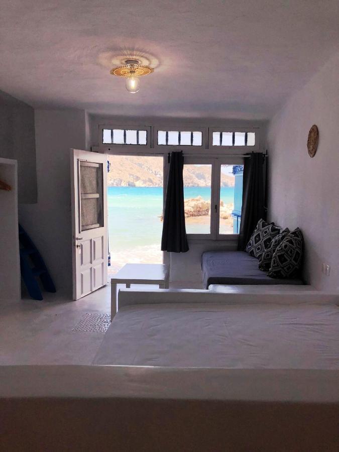 Salty Kisses And Sandy Toes Firopotamos Exterior foto